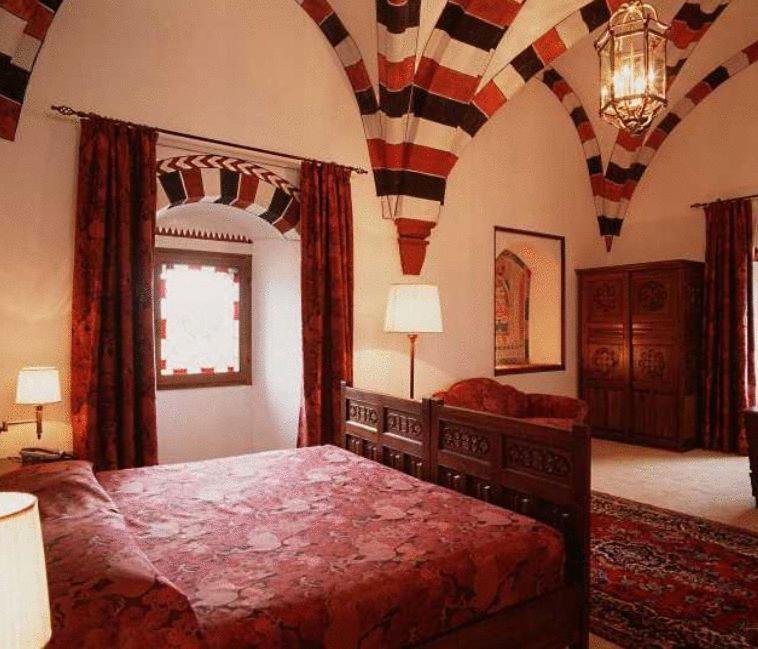 Castello Di Pavone Hotel Pavone Canavese Room photo